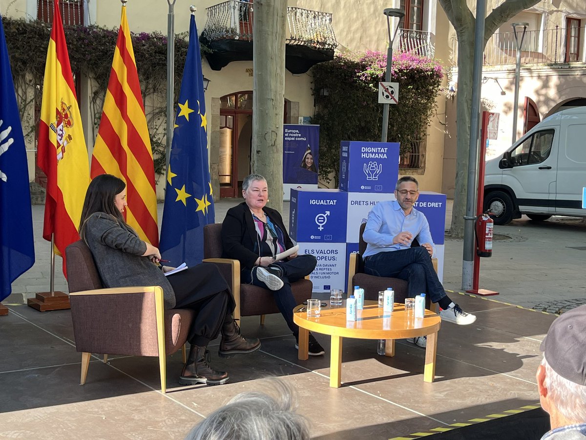 Ajuntament d'Esplugues de Llobregat tweet media