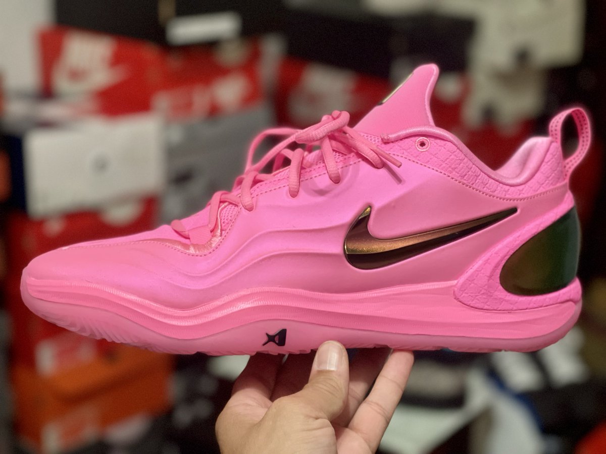 When the sequel ups the ante…

<a href="/Nike/">Nike</a> <a href="/_ajawilson22/">A'ja Wilson</a>
 A’Two “A’Pink Shoe” 

But we gonna call these “The Godmother Part 2s”….