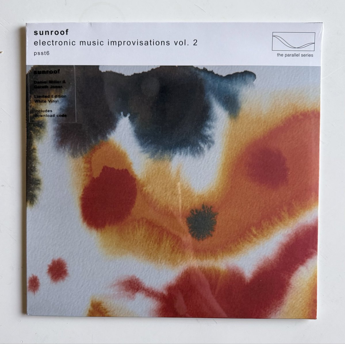 アート・デザイン・音楽 Built by Hand Sunroof – Electronic Music Improvisations Vol. 1, 2 Parallel