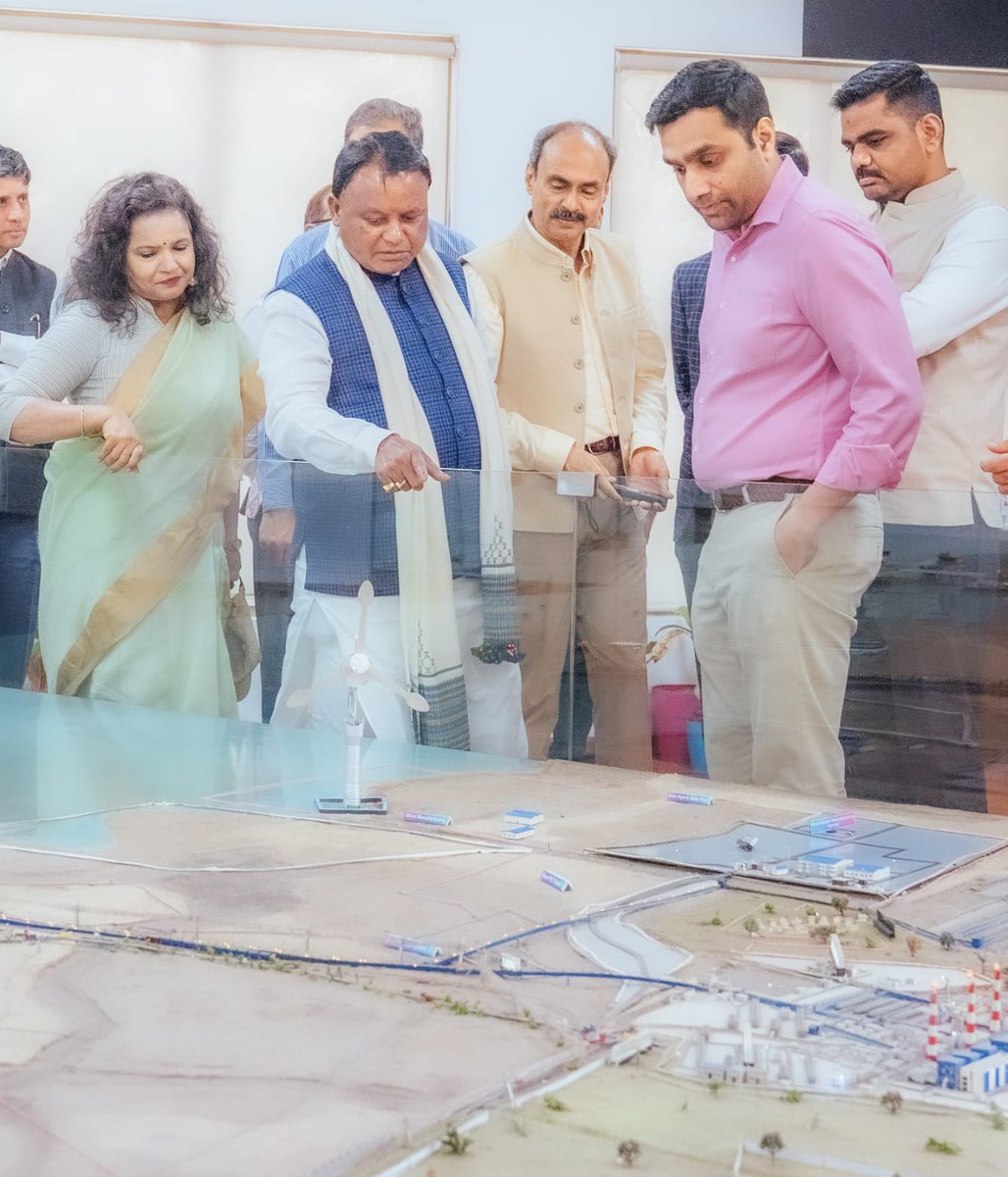 On the second day of my Gujarat visit, I visited Mundra Port and engaged with industry leaders, where I proposed a balanced two-coast strategy as a defining framework for India’s next phase of industrial development. India’s growth cannot remain one-sided; the next phase of