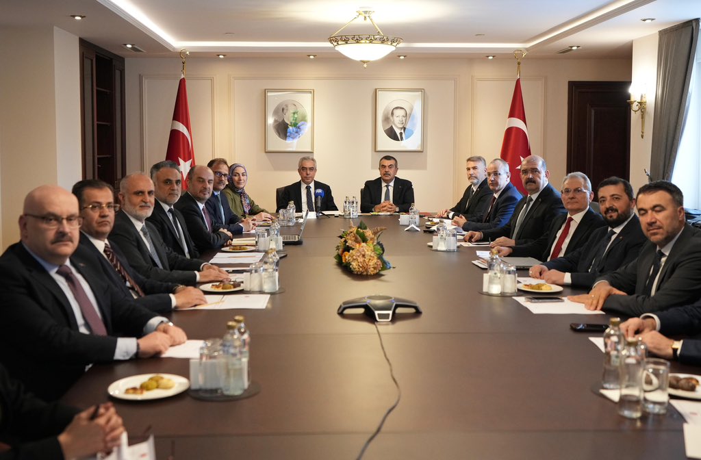 Yusuf Tekin tweet media