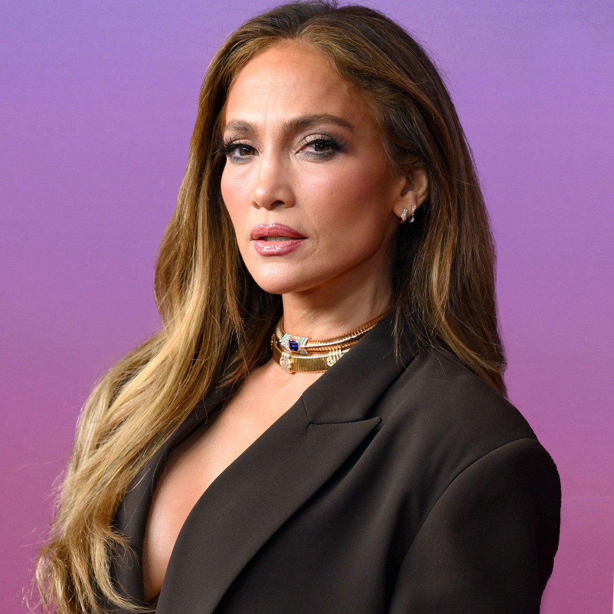 Jennifer Lopez Updates tweet media