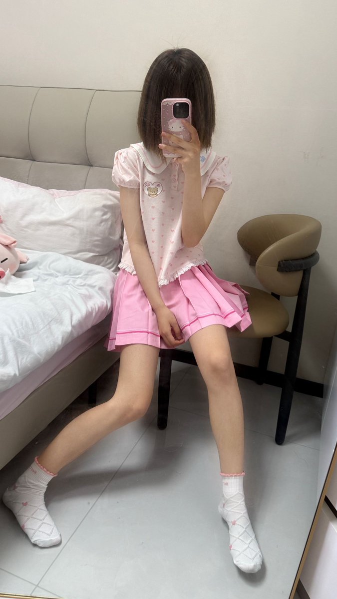 原來舔耳朵會一直抖 好可愛 https://t.co/lsfs2haaQZ