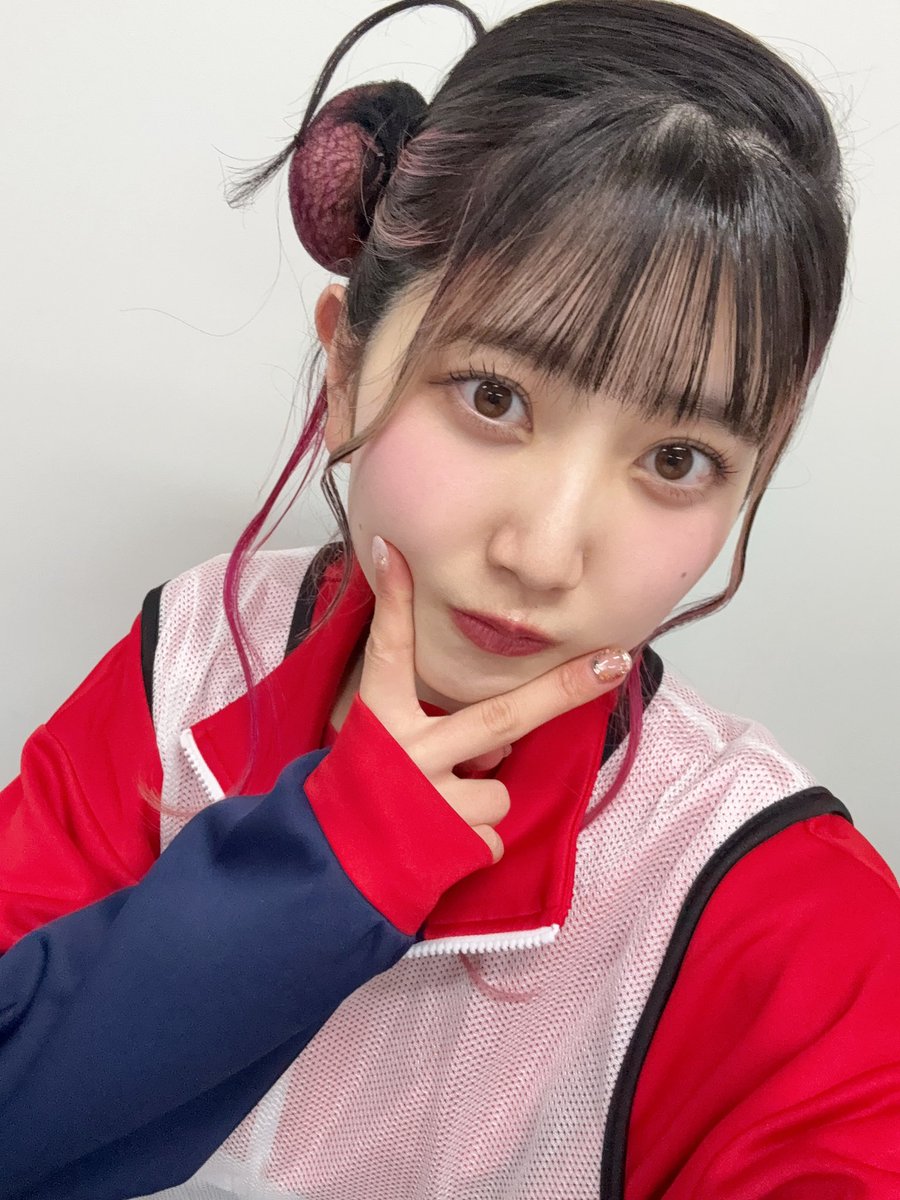 薮島 朱音 tweet media