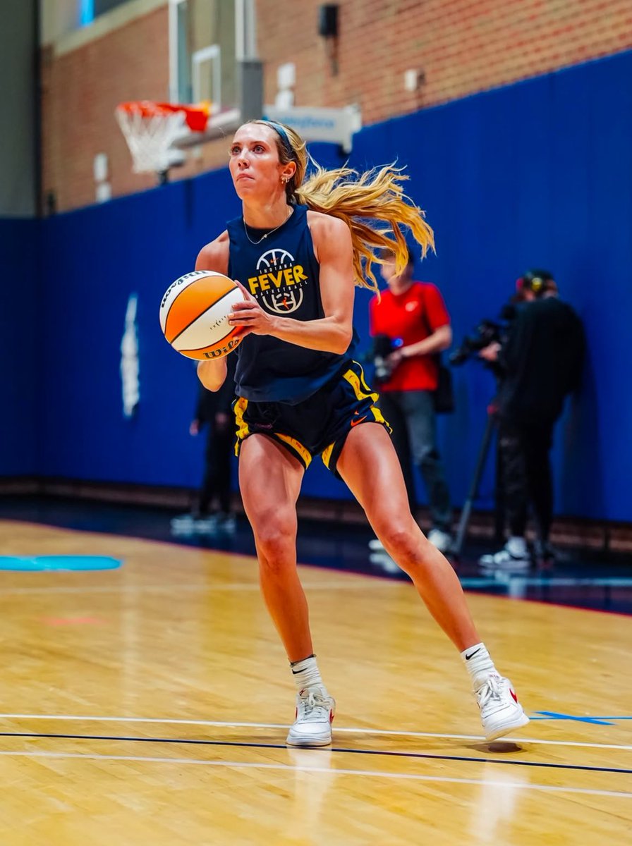 Lexie Hull tweet media