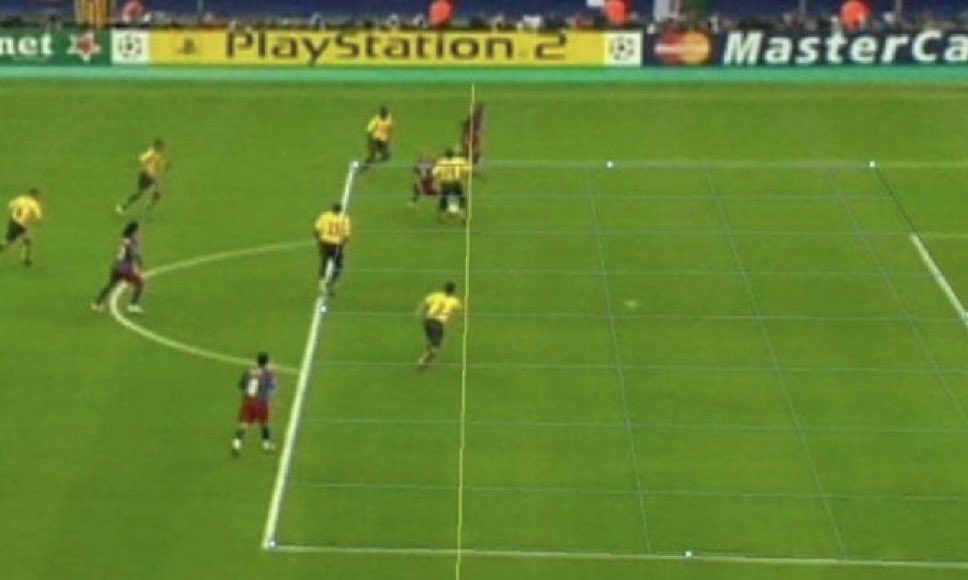 Arsène Wenger:

"O gol de Samuel Eto'o na final de 2006 foi em posição de impedimento."