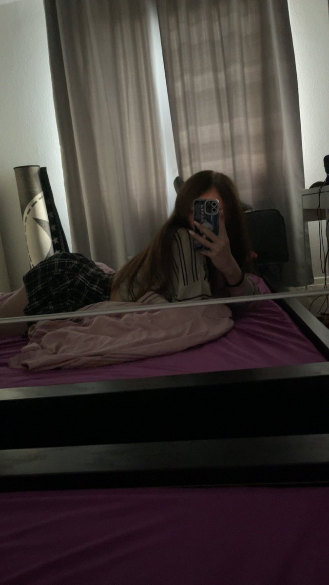 Mia tweet media