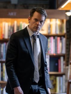 AEPVirgo's tweet photo. He is soo fine 🤤

#Dexter https://t.co/ExIEoQXU0E