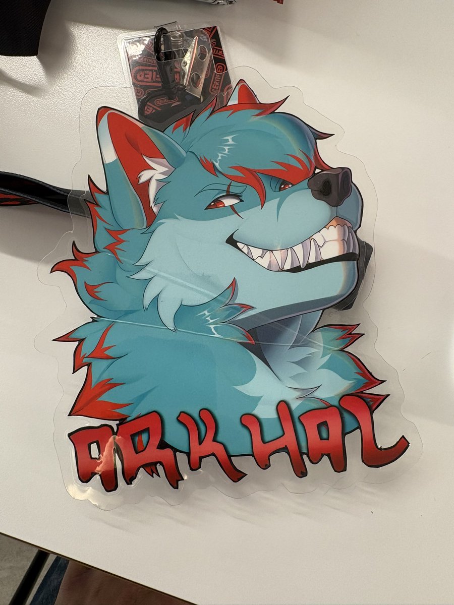 Arkhal4's tweet photo. At FWA, if you run into me feel free to talk to me, if you have my contacts, just ask to say hi, I don’t bite, generally https://t.co/chx1v2XxW0