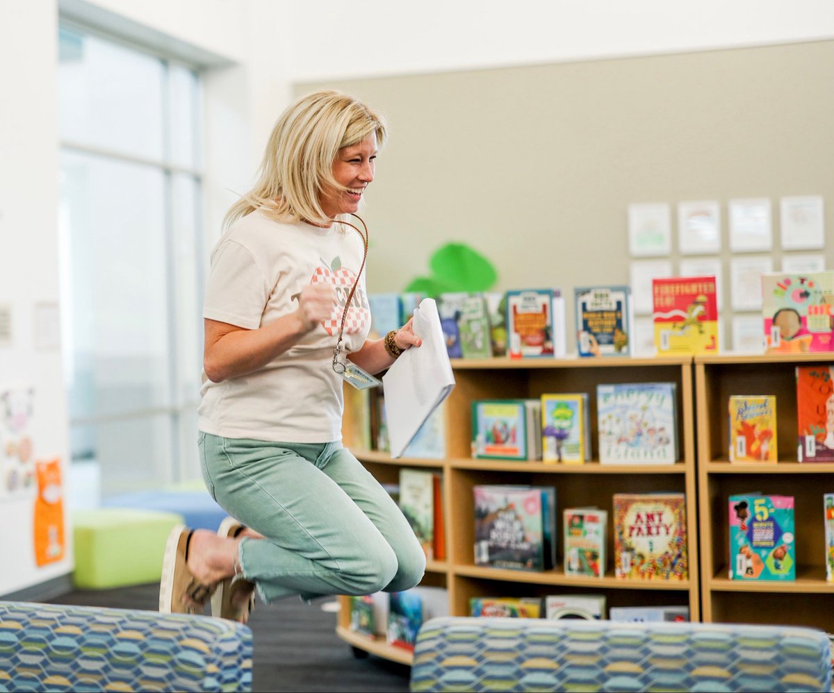 StasiKamoutsas's tweet photo. Bree O’Donnell exemplifies the qualities of an exceptional educator who inspires students to achieve, supports colleagues and strengthens her school community. 
 
Congratulations, Ms. O’Donnell, on being named a 2027 Florida Teacher of the Year Finalist! Read more: https://t.co/m2pviSr89i