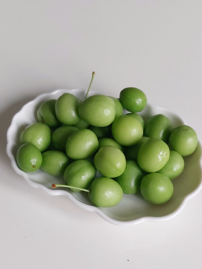 Ekofintek's tweet photo. Ufak falan demedim biraz topladım bahçeden. Özlemişim😋 https://t.co/MVYYMfXCv0