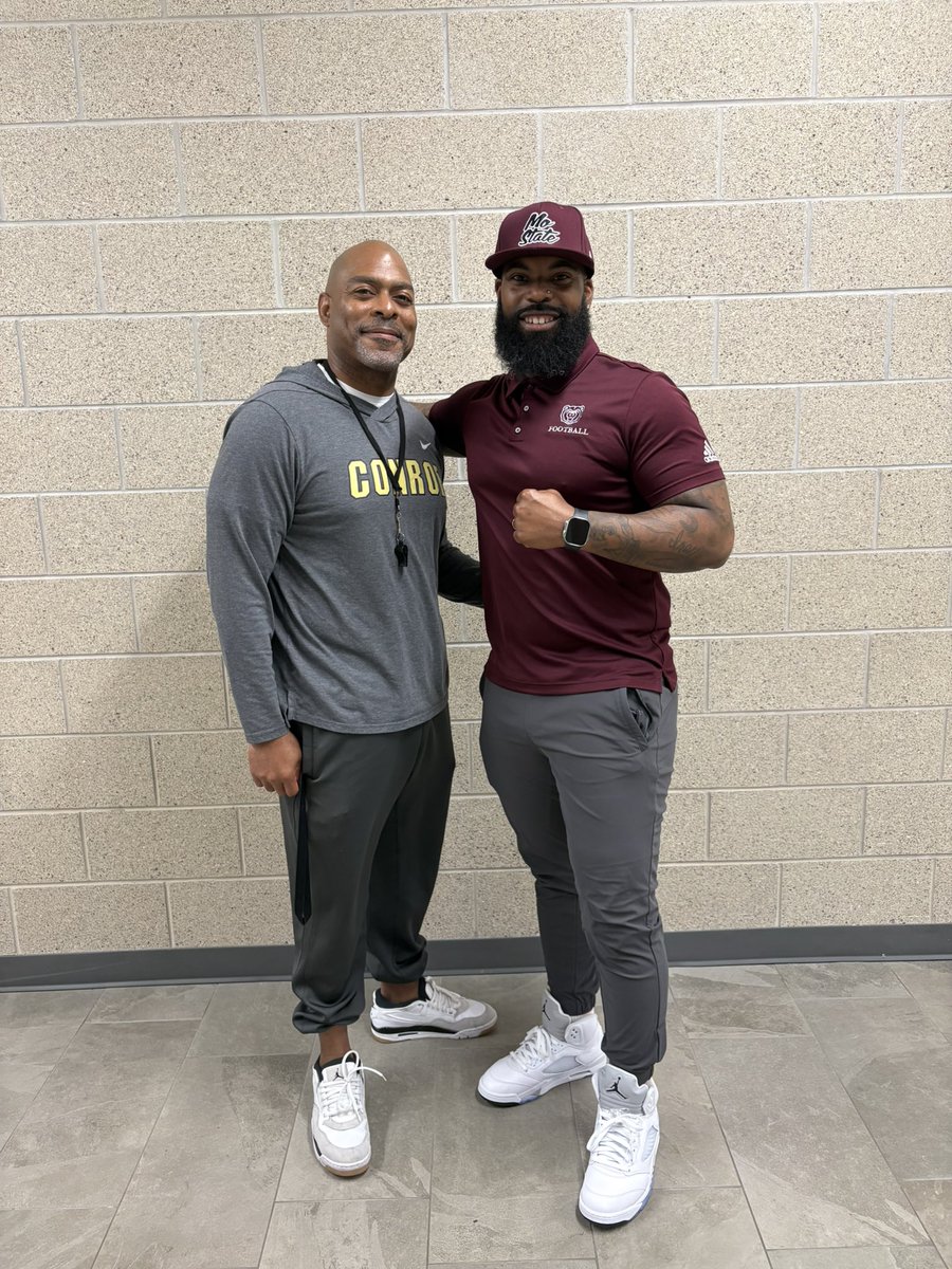 Coach 🏈 Foster 🩸 tweet media