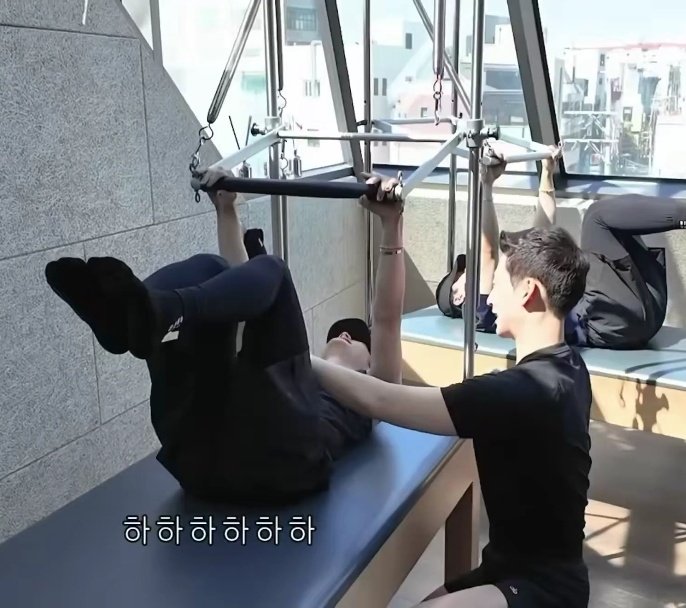 hyunjincrave's tweet photo. The Pilates instructor has liked Hyunjin’s latest post from both his personal account and work account. He also follows him from both accounts as well as liked Hyunjin’s post with GQ Korea. https://t.co/WNj8O3ndXB