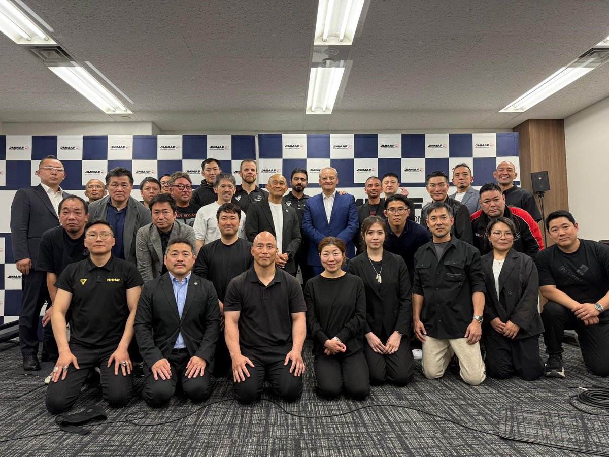 Hirotaka_MMA's tweet photo. 2日間に渡るIMMAF審判・ジャッジ認定コースが終了。
#IMMAF https://t.co/W59SRwZYYQ