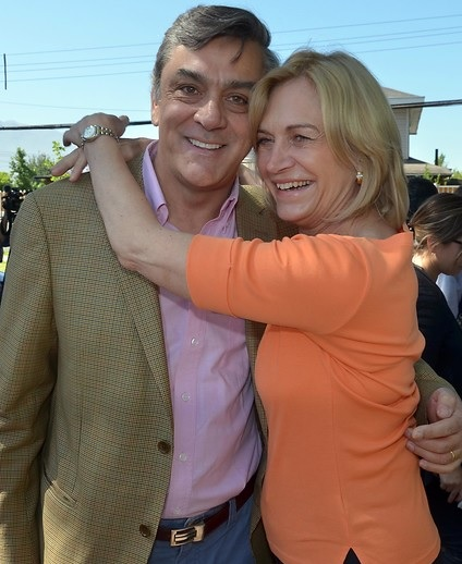 Han pasado al menos 20 años de las mejores versiones de Longueira y Matthei.
El tiempo les pasó la cuenta y los dejó atrás.
Se niegan a entenderlo y a entender a la gente y al Chile actual.
Sus ataques al <a href="/PresidenteKast/">José Antonio Kast Rist</a> son los últimos estertores de dos políticos agonizantes.