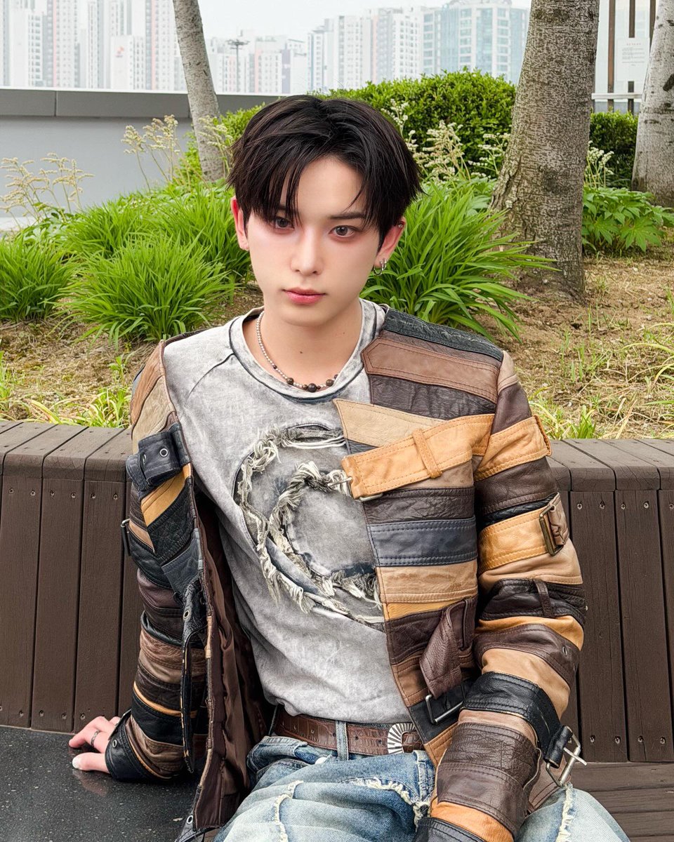 루아울하 tweet media