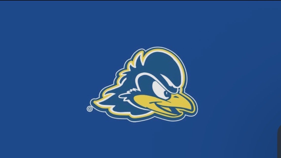 SmithSean0's tweet photo. Blessed to receive an offer from the University of Delaware @Delaware_FB 
@Roswell_FB @CoachThompson05 @ChadSimmons_  @TEwracademy @BrandonHuffman https://t.co/Cv43IiN6SA