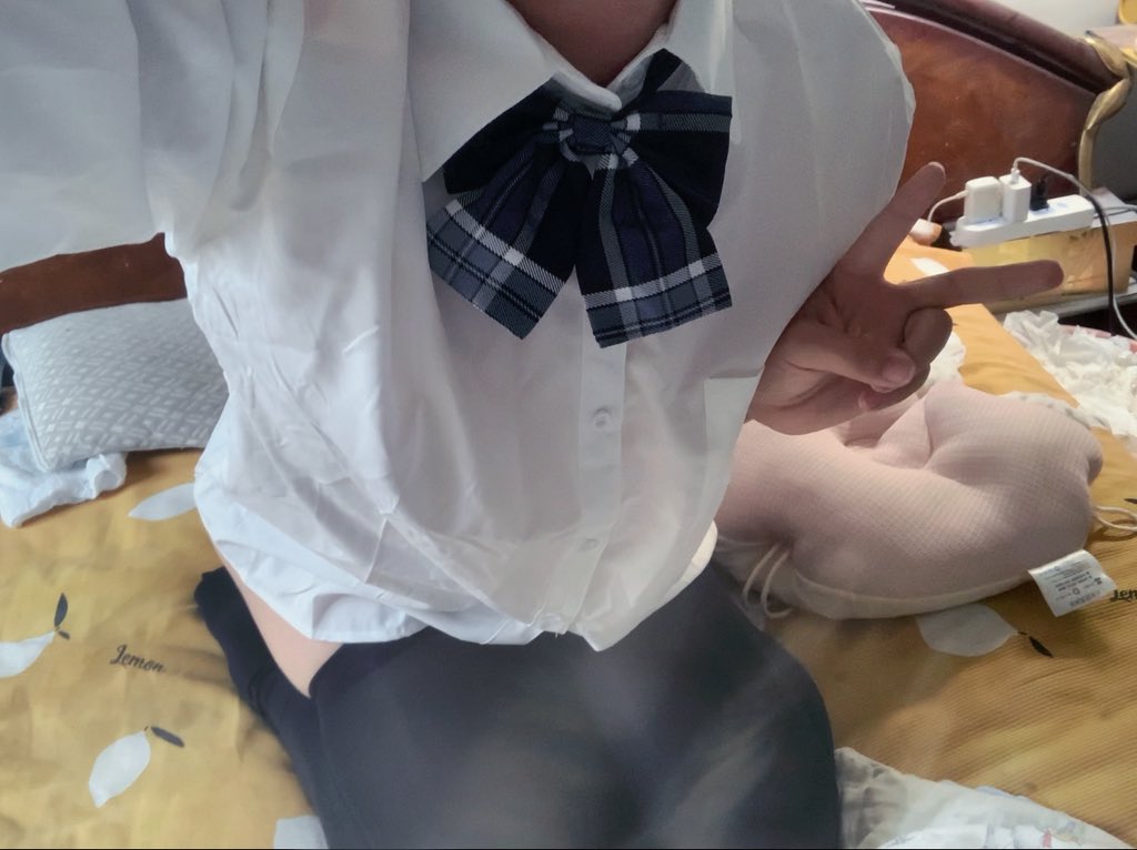 余酱♡～ tweet media