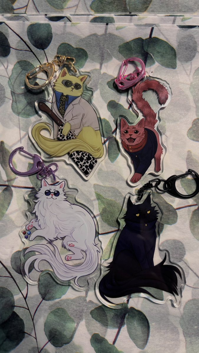 justFireBird's tweet photo. Hey everyone look what arrived!! The ttst run of my jjk kitties designs!!
[#jjk ] https://t.co/glhsCXxmov