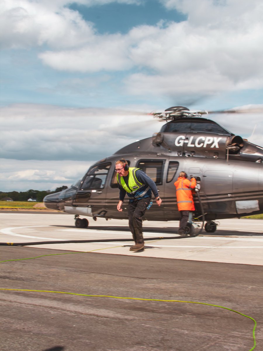 Wolverhampton Halfpenny Green Airport tweet media