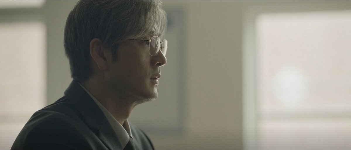 로 tweet media