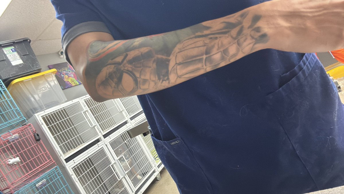 OpticalCinema's tweet photo. @Chatterboxfilm it’s hard to see but this is the other side of that arm https://t.co/zjAsJq683W