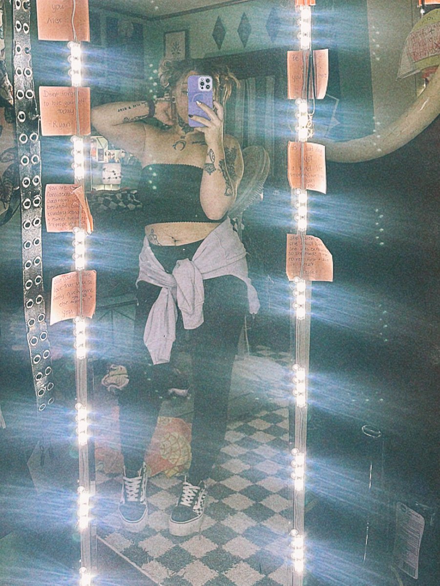 BadBrat333's tweet photo. Is anyone out there cause it’s getting harder and harder to breathe 😘 https://t.co/9QWJtDBX3H