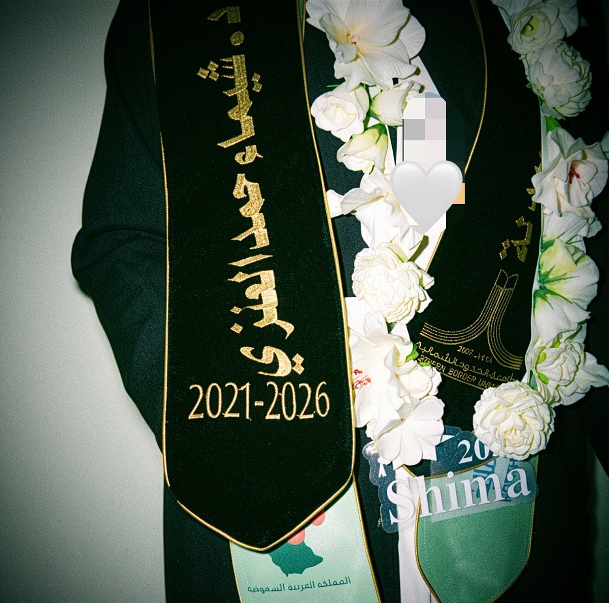 iishima_5's tweet photo. 🌺☀️🪐🌻❣️⭐️👑❤️ https://t.co/AuRz0OLu3q
