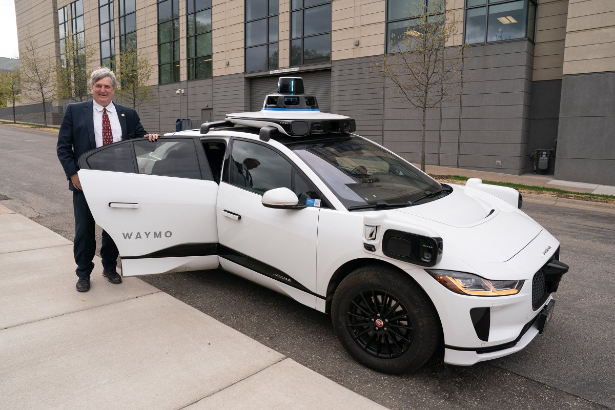 SenWestrom's tweet photo. Just got back from my first-ever autonomous vehicle experience! I was basically able to “drive,” while the car took off on its own around the State Capitol and residential streets in St. Paul. I’ll share more about my experience soon, so stay tuned! https://t.co/dG2Ke08L8B