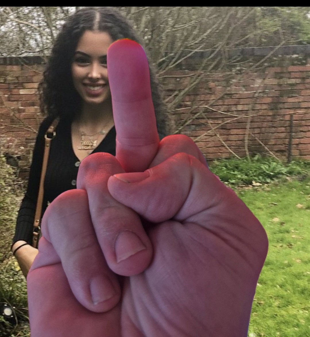 xpourris tweet media
