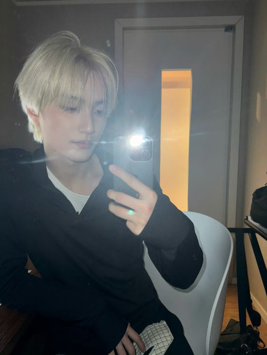 .⋆♱⃓ YUbiN ˚.🍪 ᵎᵎ tweet media