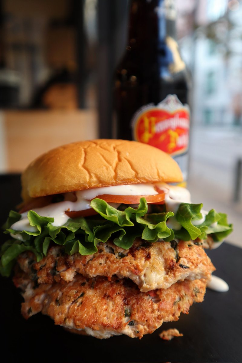 Hunger Burger tweet media
