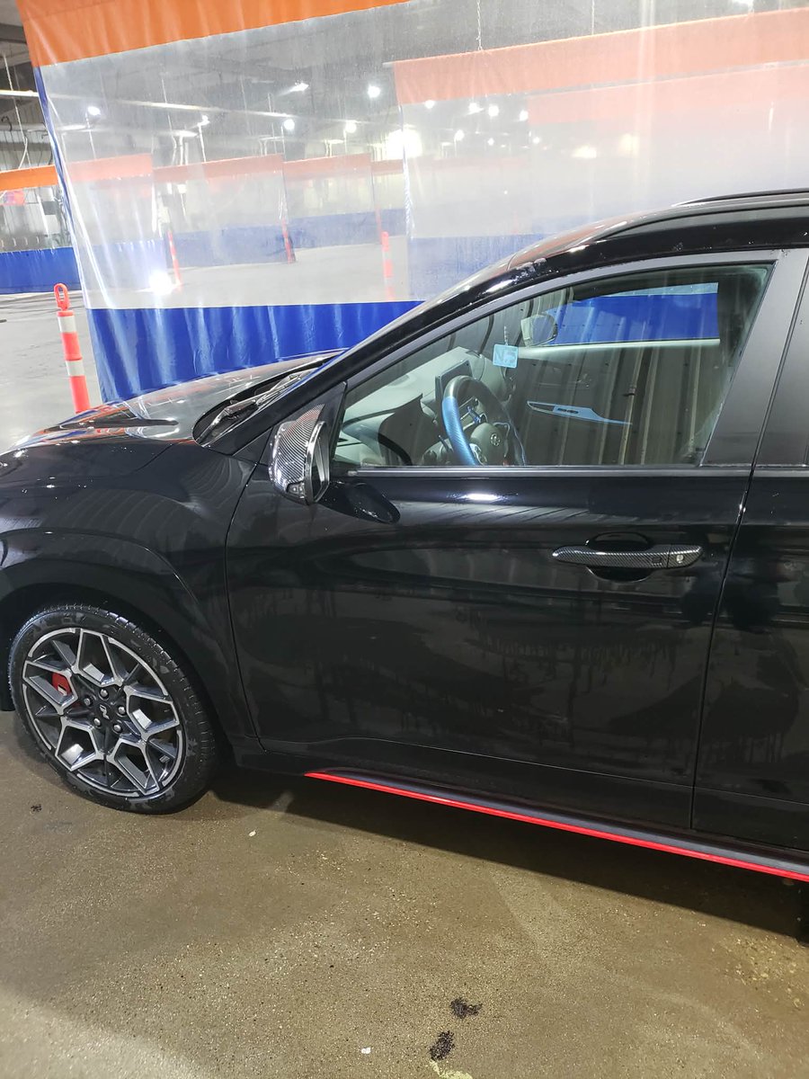 ShawnLightning's tweet photo. I believe I've hit my mid life crisis moment 👴 one year out from 50 and I have my first performance car and adding carbon fiber pieces to it. 😂 #gogramps https://t.co/hiak1zYoAX
