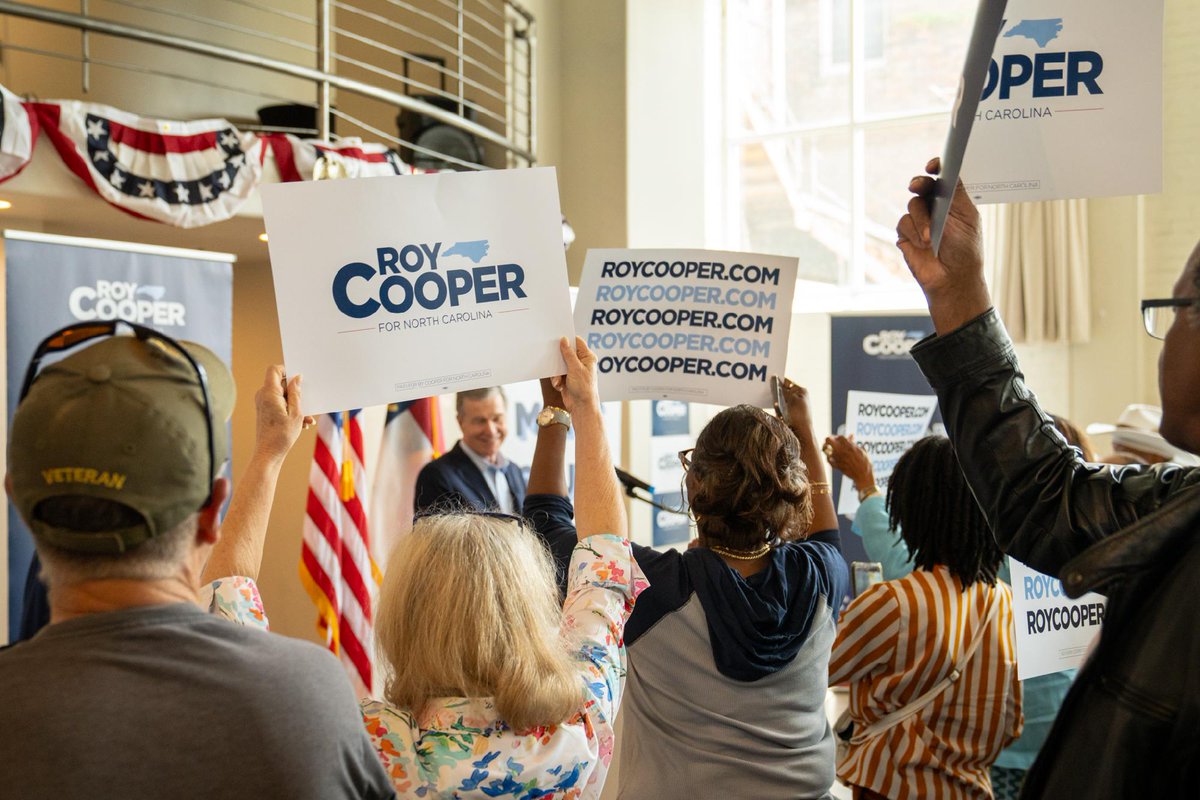 Roy Cooper tweet media