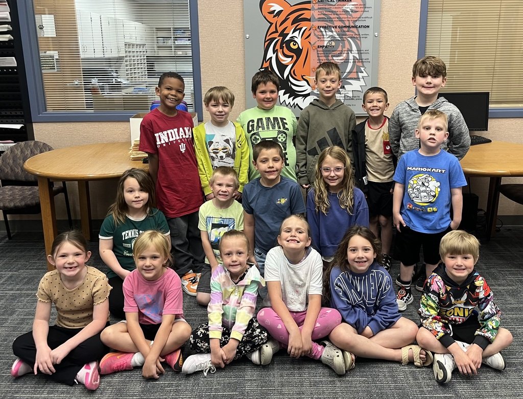 PrimaryLCSC's tweet photo. Congratulations to our Beat the Bell winners from Monday &amp; Wednesday mornings! We drew lucky numbers 20 and 22 this week! Thanks for being to school on time! https://t.co/tamMjSIR20