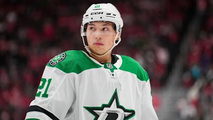x - Clean Sheet of Ice tweet media