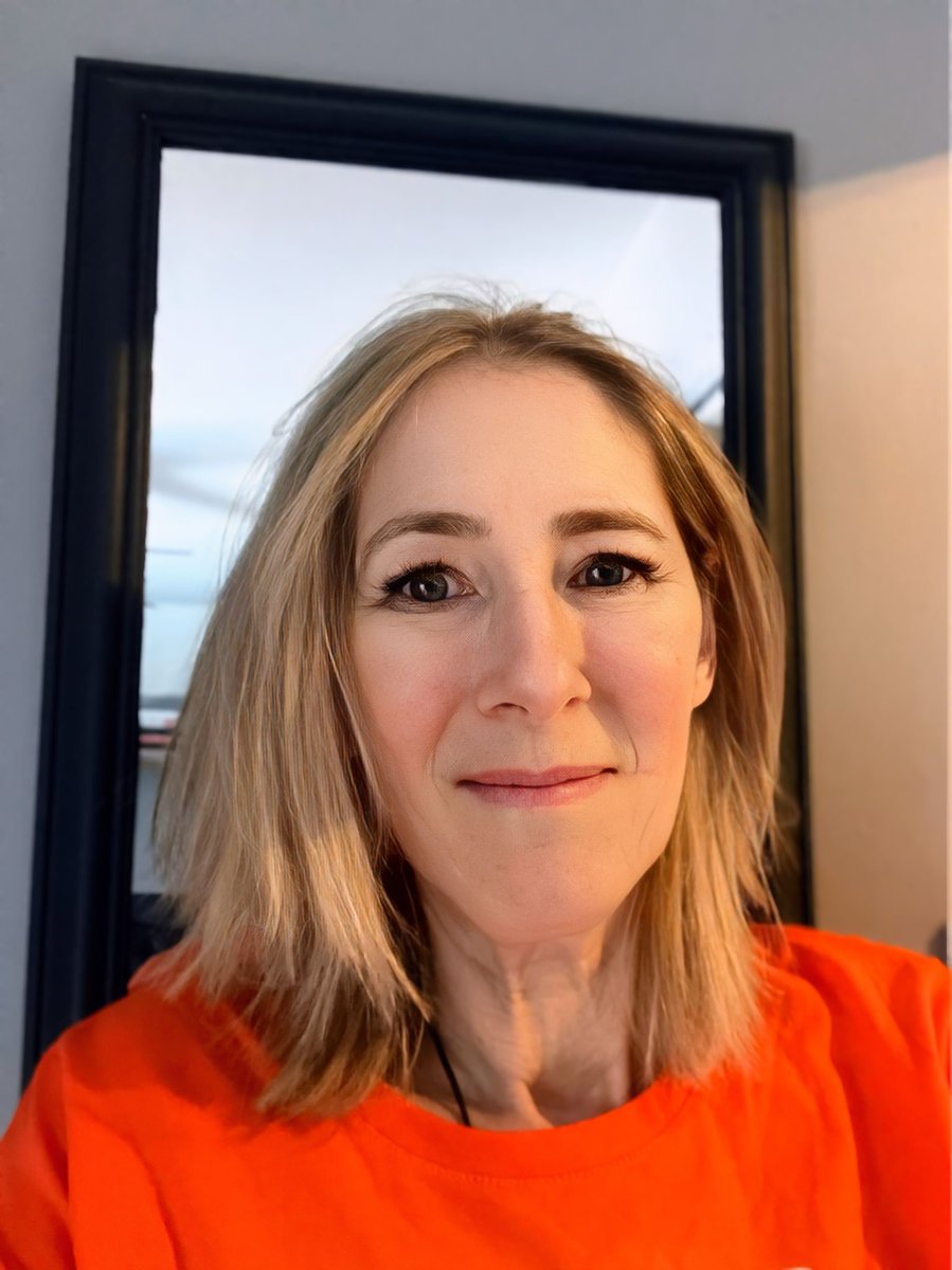 karen thompson tweet media