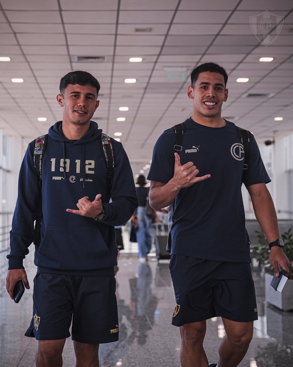 El plantel Azulgrana, rumbo a Cartagena  🛫🇨🇴

🌪️ #𝑪𝒐𝒏𝑻𝒐𝒅𝒐𝑪𝒊𝒄𝒍𝒐́𝒏 🔵🔴