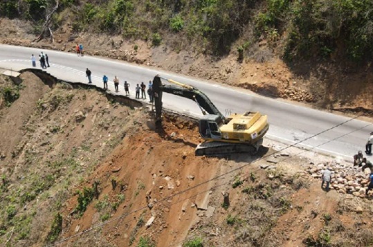 Atienden falla de borde en la Troncal 9 del estado Sucre
shortlink.uk/1usmx
#Venezuela #Sucre #6May