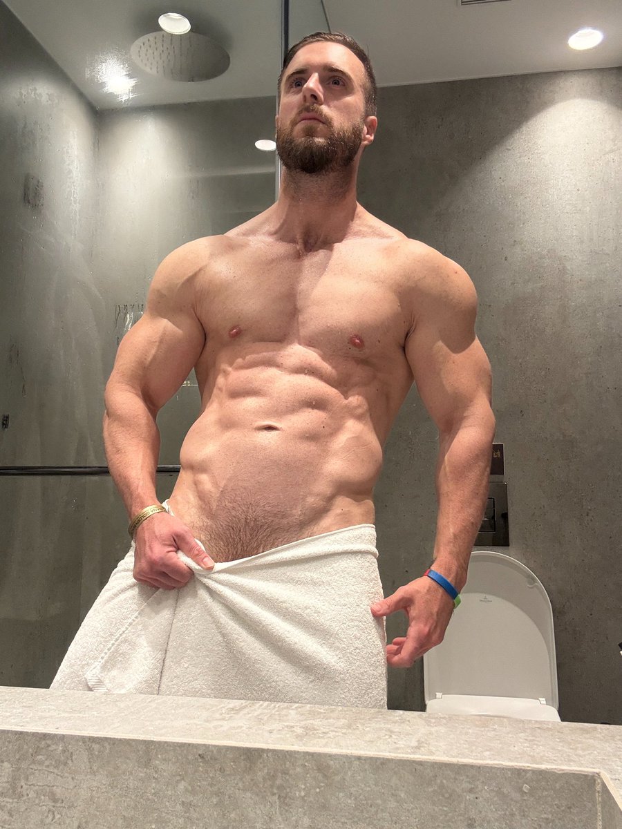 Max Hunter tweet media