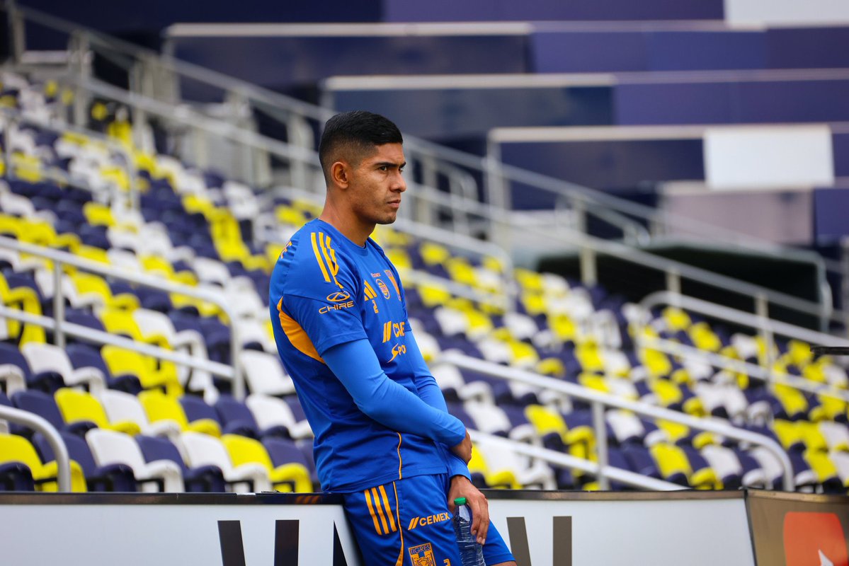 Guido Pizarro le cambió la vida a Francisco Reyes… y Tigres lo agradece.