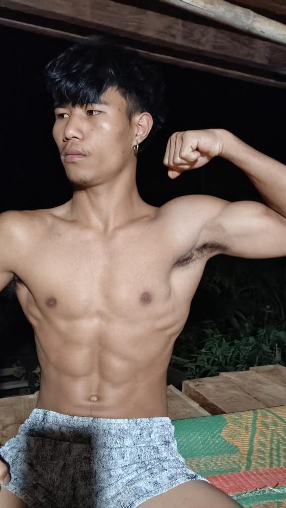 Kao Tawan52 tweet media