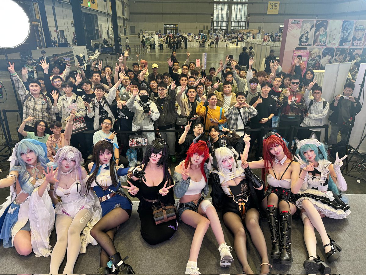 코스텔라/CosTella tweet media