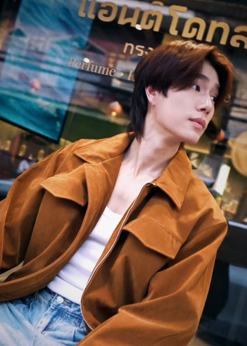 nanpepiwoo's tweet photo. ✨🤎 { แอนติโดทส์ ทรงวาด } 
ภูวินทร์หล่อมากกกกกก ออร่าพี่ดาราแม้แต่แสงแดดยังรู้คิว🫠🥹

#AntidotesSongwat
#AntidotesxPhuwin #phuwintang https://t.co/12h0cBUDHC