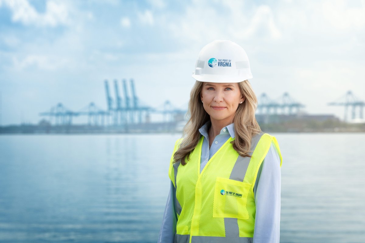 PortofVirginia's tweet photo. We are pleased to announce that Sarah McCoy has been named the next CEO &amp; Executive Director of the Virginia Port Authority.

📰 Read the full press release at https://t.co/0viaVlwcIn. https://t.co/OlBHLFrZ7h