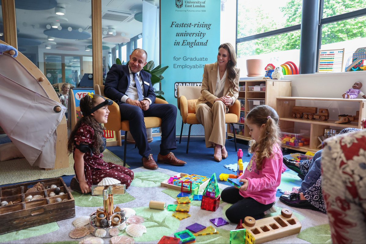 The Prince and Princess of Wales tweet media