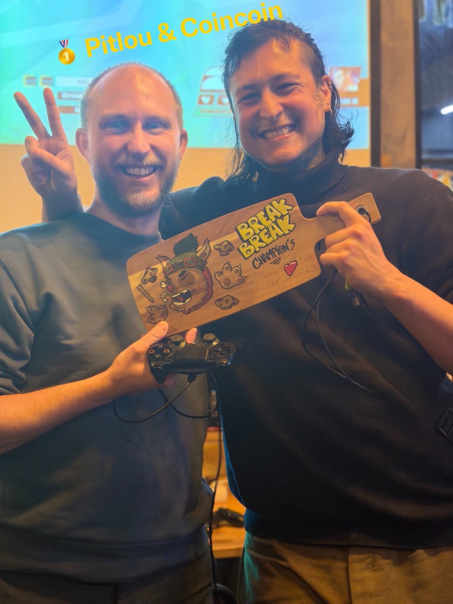 Beatby44's tweet photo. Hier soir, c’était la première édition du Break Break, en 2v2🤝

Top 8 ✨
🥇Pitlou &amp; Coincoin
🥈Pophip &amp; @NakimAmura
🥉@A_Alorni &amp; @DDushni
🥉@MGrobil &amp; Lesther
5️⃣ @kolden_bb44 &amp; @Doudou_Dono
5️⃣ @WelcomeSama &amp; @GabrielGuellaz
5️⃣ Aartherus &amp; Alroic
5️⃣ @Rykwyem &amp; @adyouma

Photos⬇️ https://t.co/AsJaF43NOB