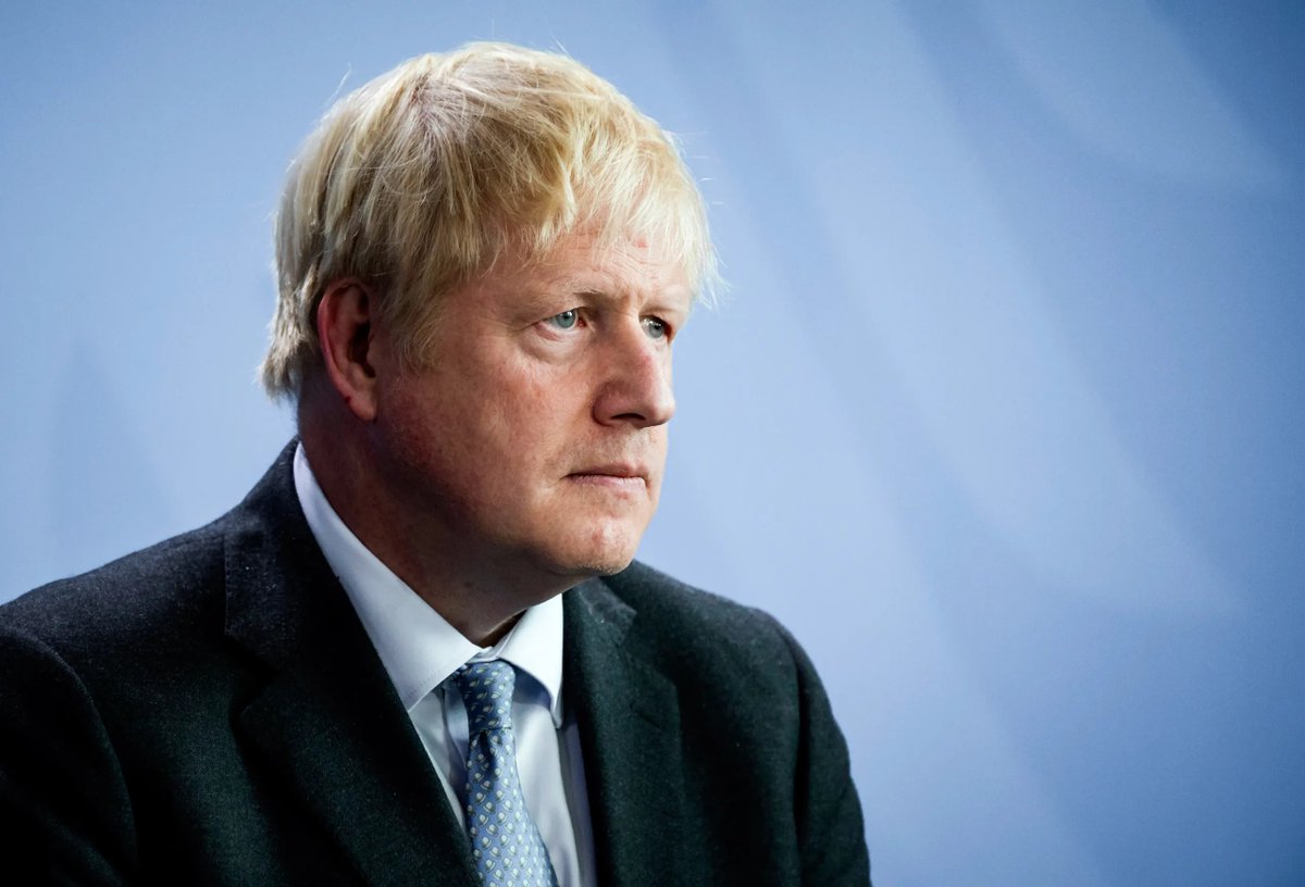 _farco's tweet photo. @EpochOfWhat @TriangulateThis @benphillips76 Boris Johnson does have a hooknose. Have you seen pictures of him? https://t.co/ZSg8mpSTvb
