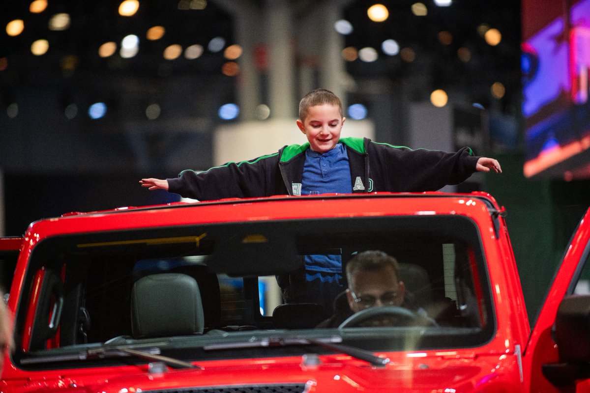 New York Auto Show tweet media