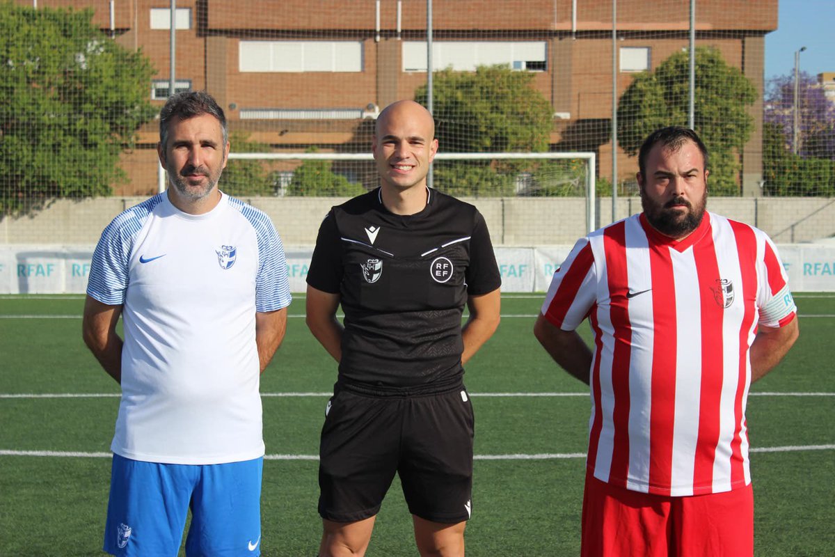 RFAF_Arbitros's tweet photo. 💚 Nuestros árbitros en el X Festival Otras Capacidades de @rfaf, demostrando compromiso, inclusión y los valores del fútbol andaluz 
Destacar también la participación de José Nicolás, José Miguel y Alejandro 👏
En el acto estuvo presente nuestro presidente @matiasreferee https://t.co/zGpFJaC3ws